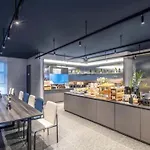Shanghai Bund Jinling East Road Light Residence Hotel